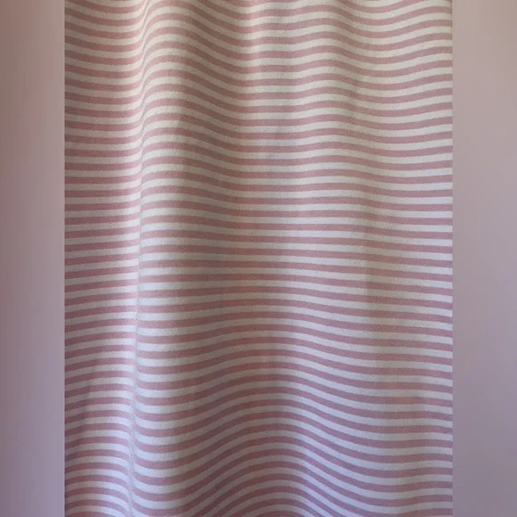 Vineyard Vines Women’s Performance Sankaty Shep
Pink Striped Shirt Size XS - Picture 10 of 12